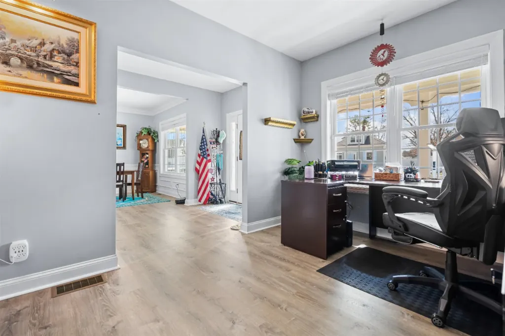 523 Coolidge Avenue Manchester NH 03102