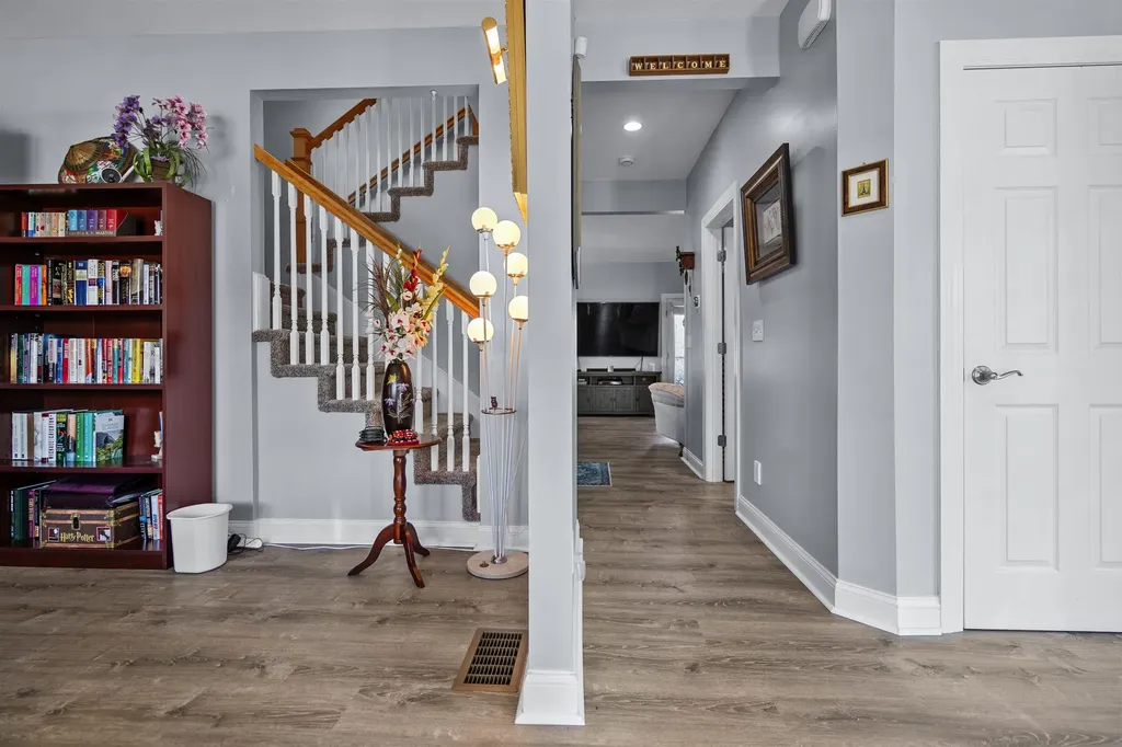 523 Coolidge Avenue Manchester NH 03102