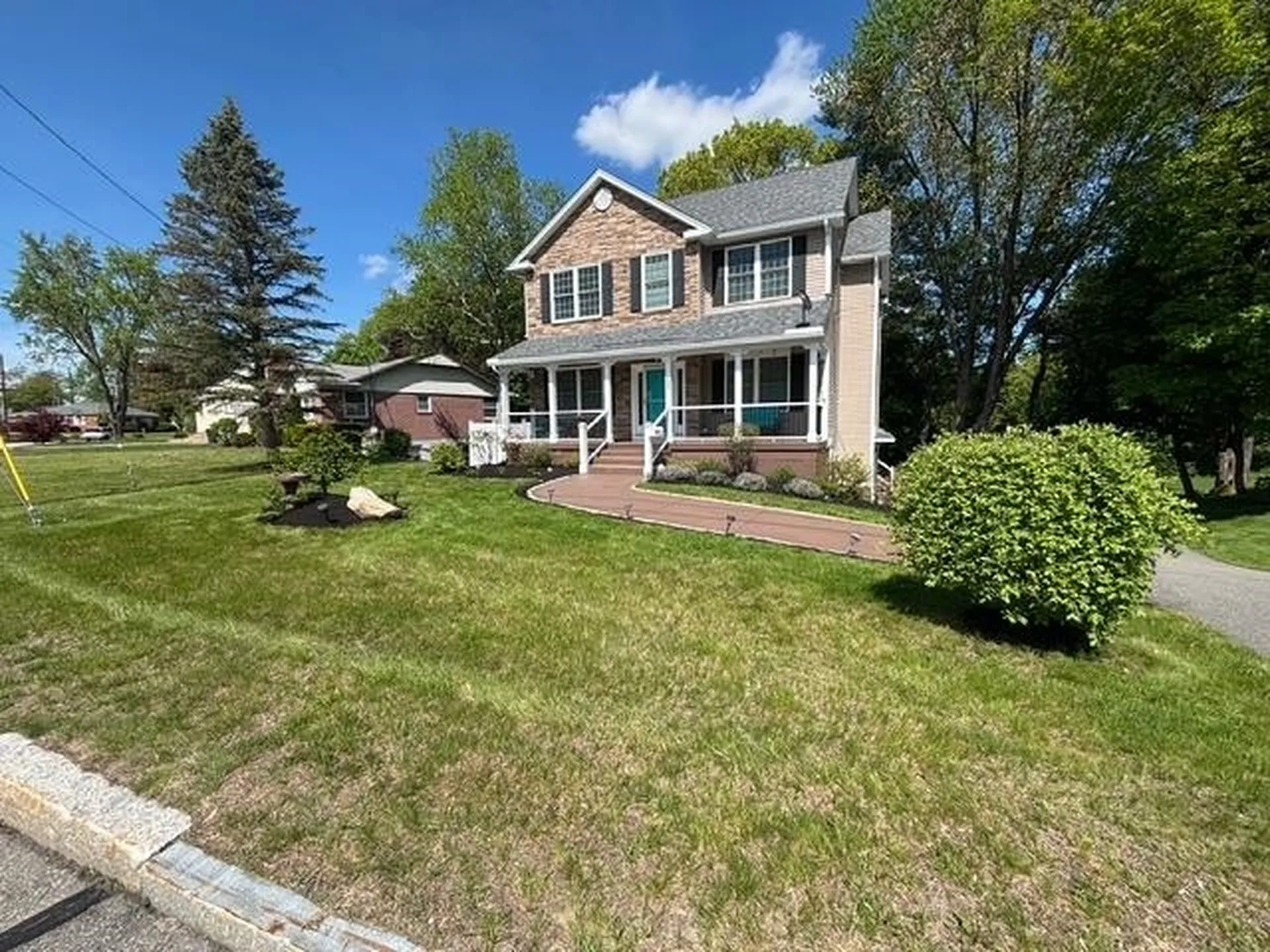 523 Coolidge Avenue Manchester NH 03102