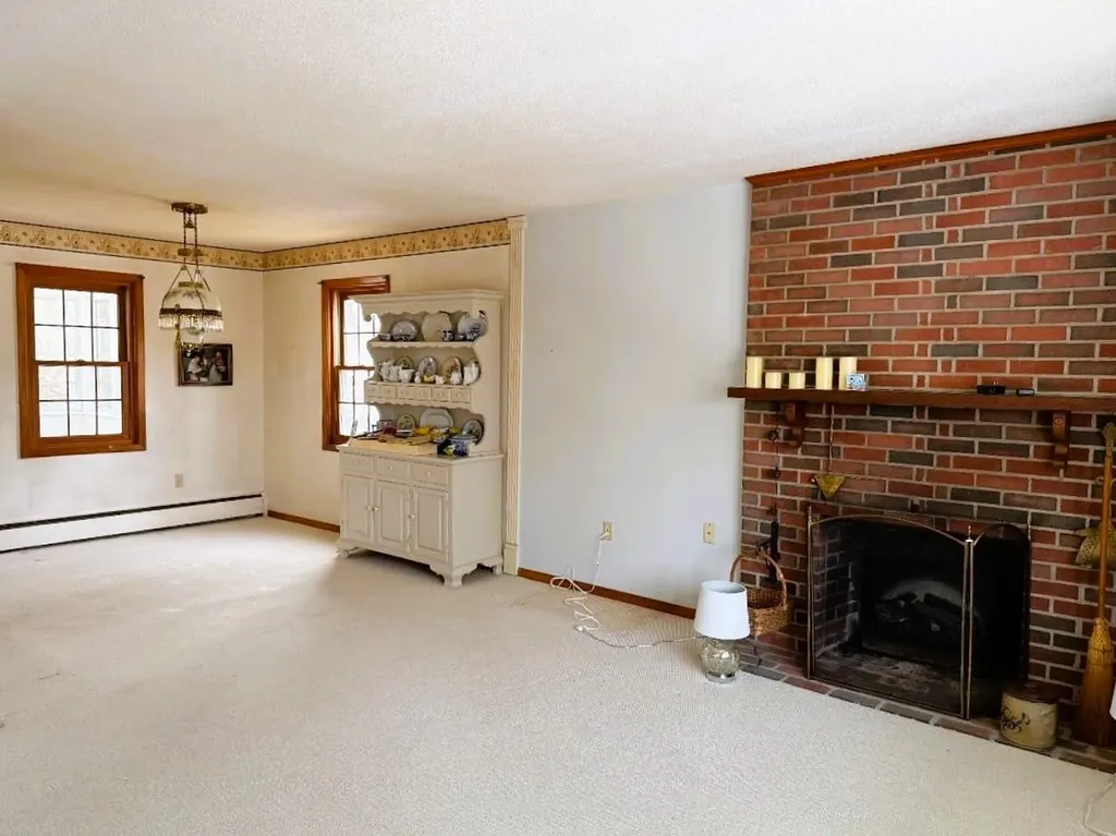 59 White Rock Hill Road Bow NH 03304