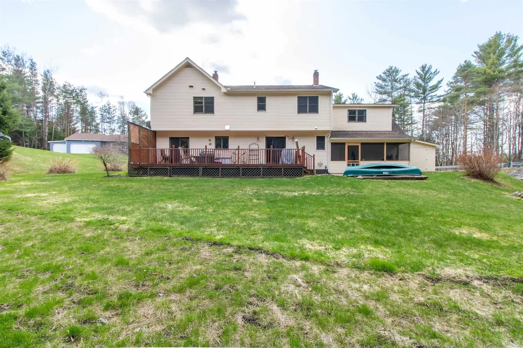 322 Farmer Drive St. Johnsbury VT 05819
