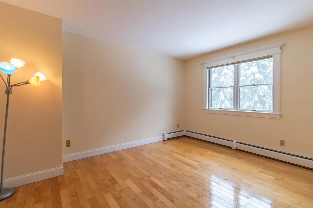 322 Farmer Drive St. Johnsbury VT 05819