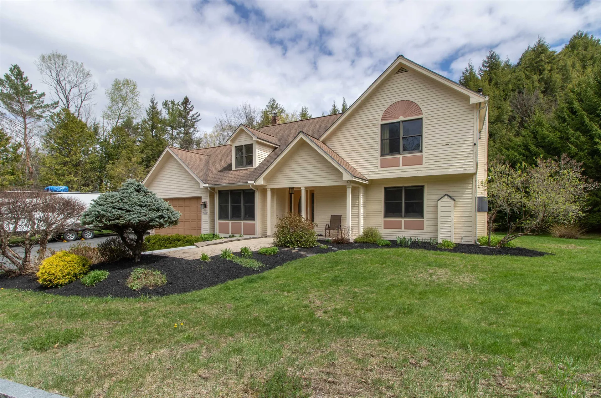 322 Farmer Drive St. Johnsbury VT 05819