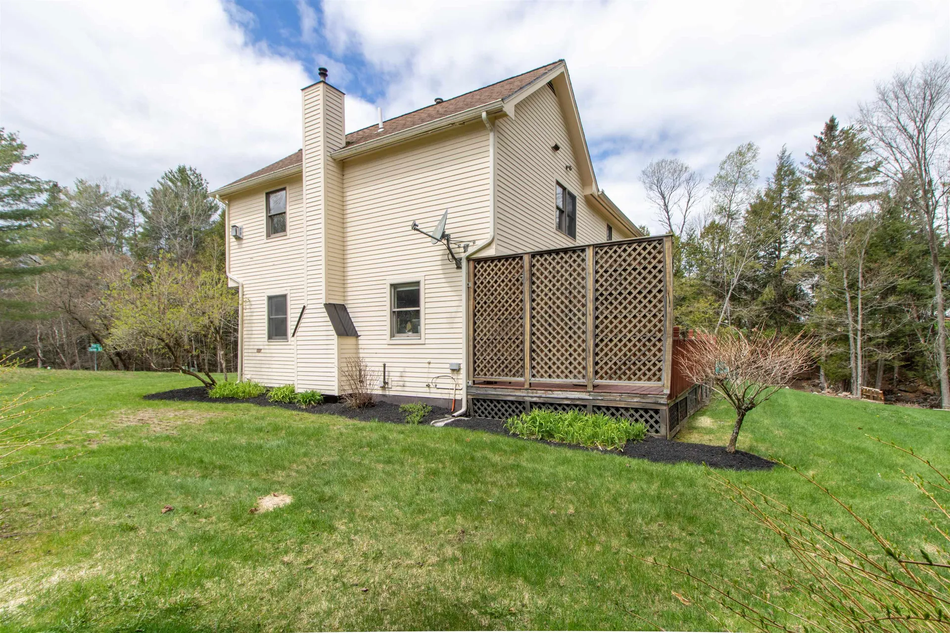322 Farmer Drive St. Johnsbury VT 05819