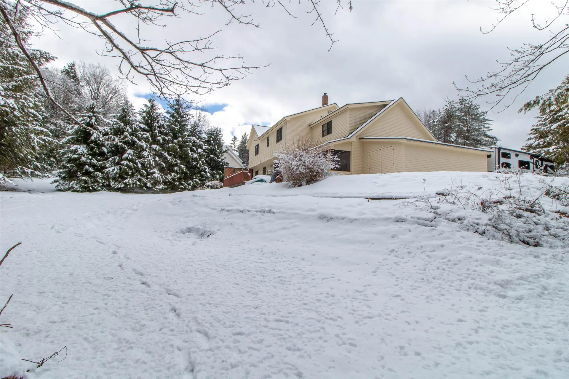 322 Farmer Drive St. Johnsbury VT 05819