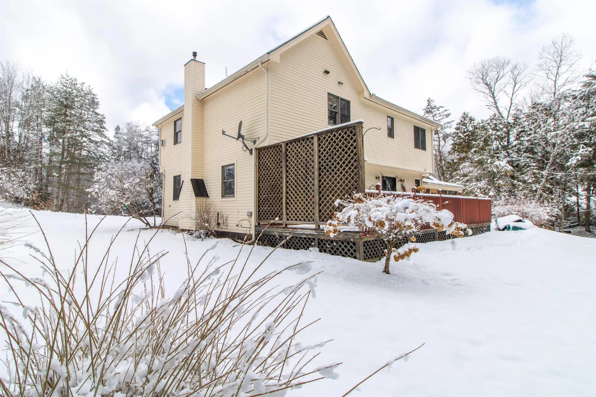 322 Farmer Drive St. Johnsbury VT 05819