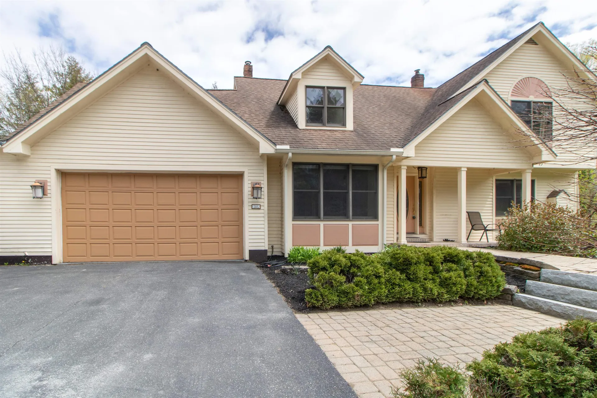 322 Farmer Drive St. Johnsbury VT 05819