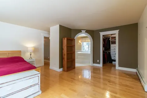 322 Farmer Drive St. Johnsbury VT 05819