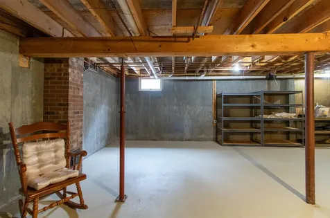 322 Farmer Drive St. Johnsbury VT 05819