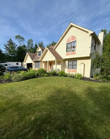 322 Farmer Drive St. Johnsbury VT 05819