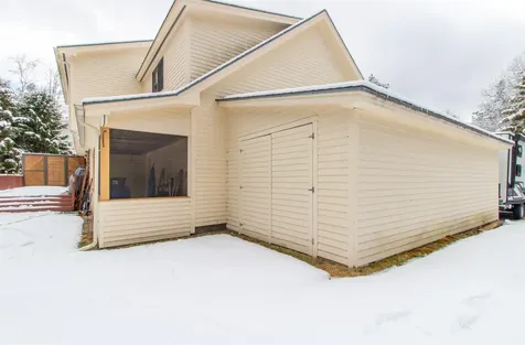 322 Farmer Drive St. Johnsbury VT 05819