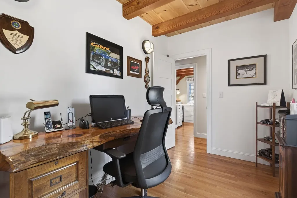 71 Odell Road Sandown NH 03873