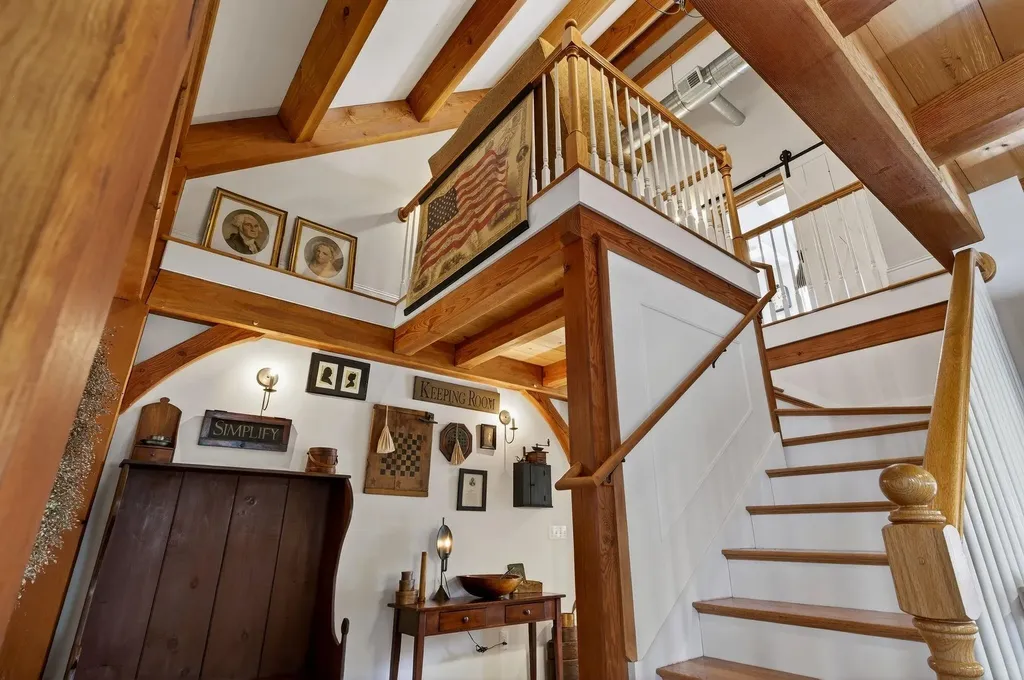 71 Odell Road Sandown NH 03873
