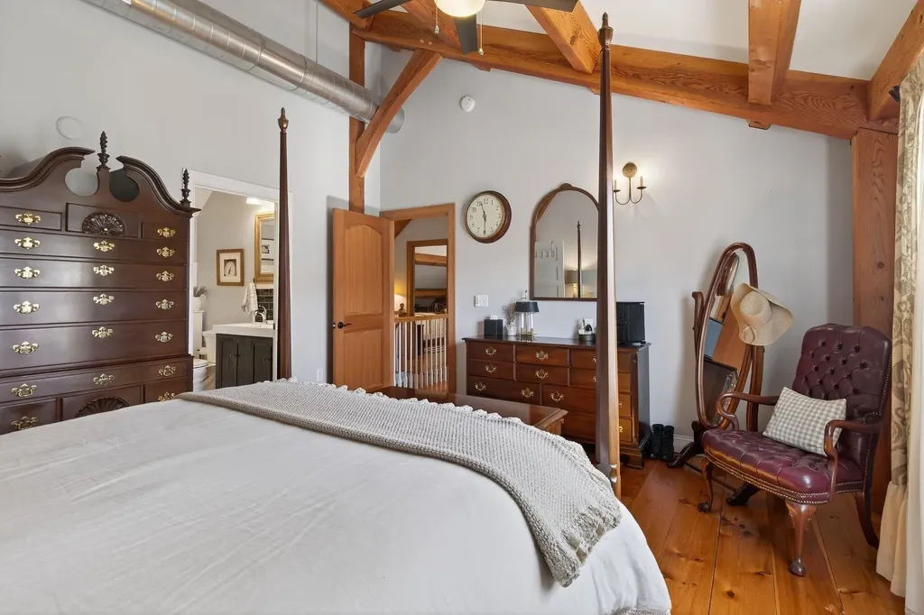 71 Odell Road Sandown NH 03873