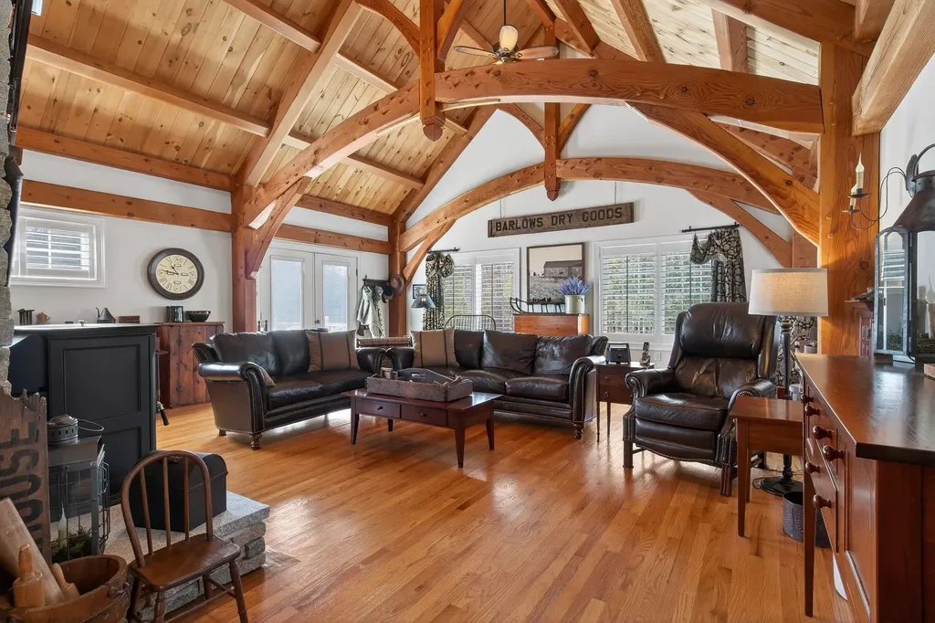 71 Odell Road Sandown NH 03873
