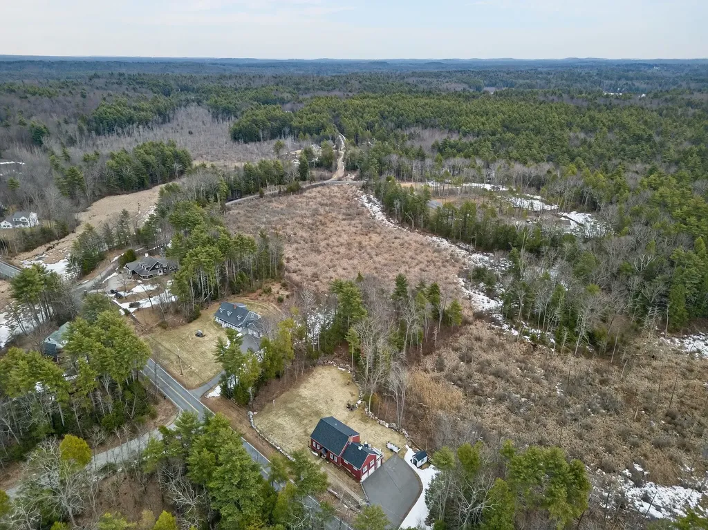 71 Odell Road Sandown NH 03873