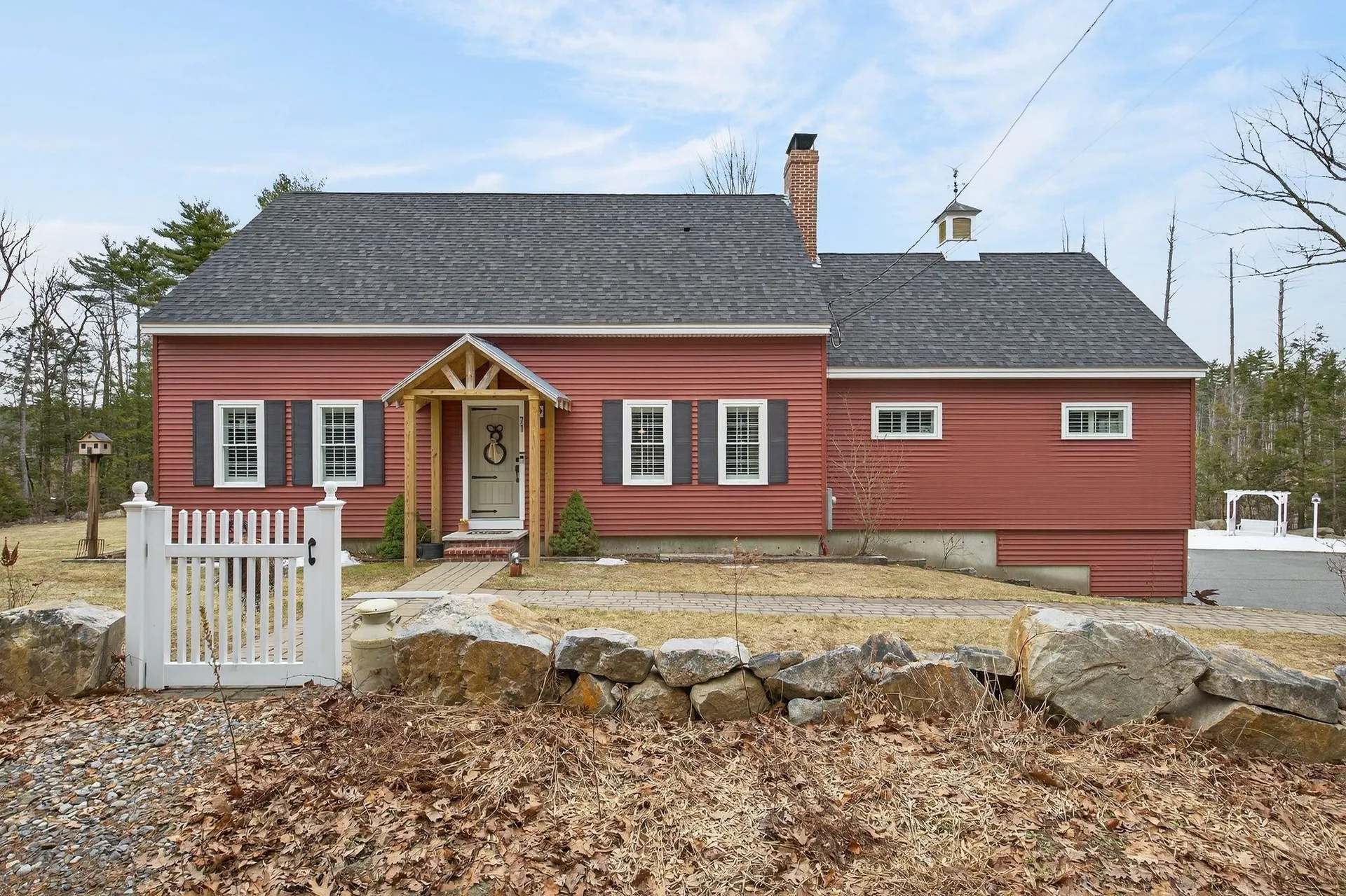 71 Odell Road Sandown NH 03873