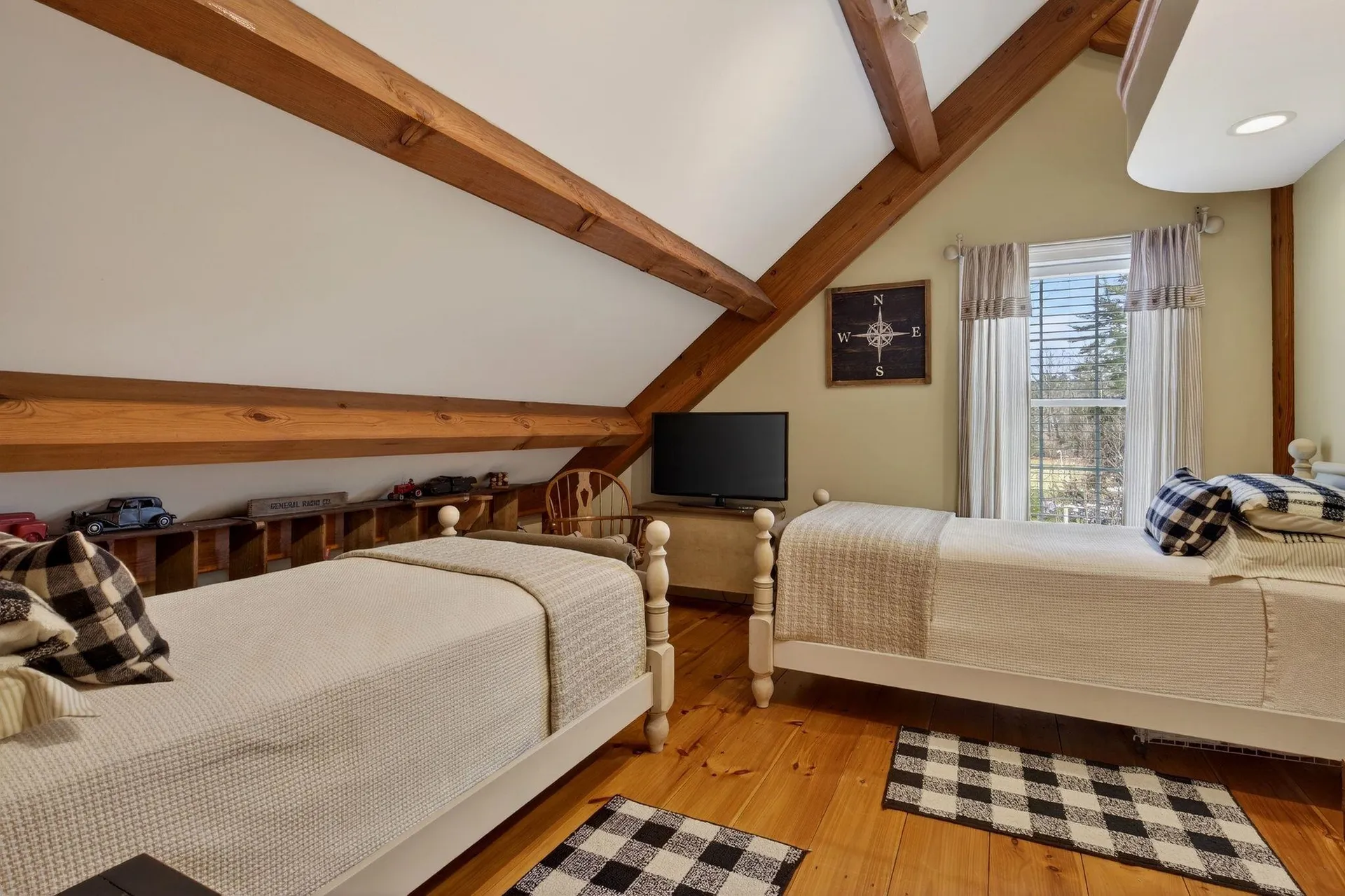 71 Odell Road Sandown NH 03873
