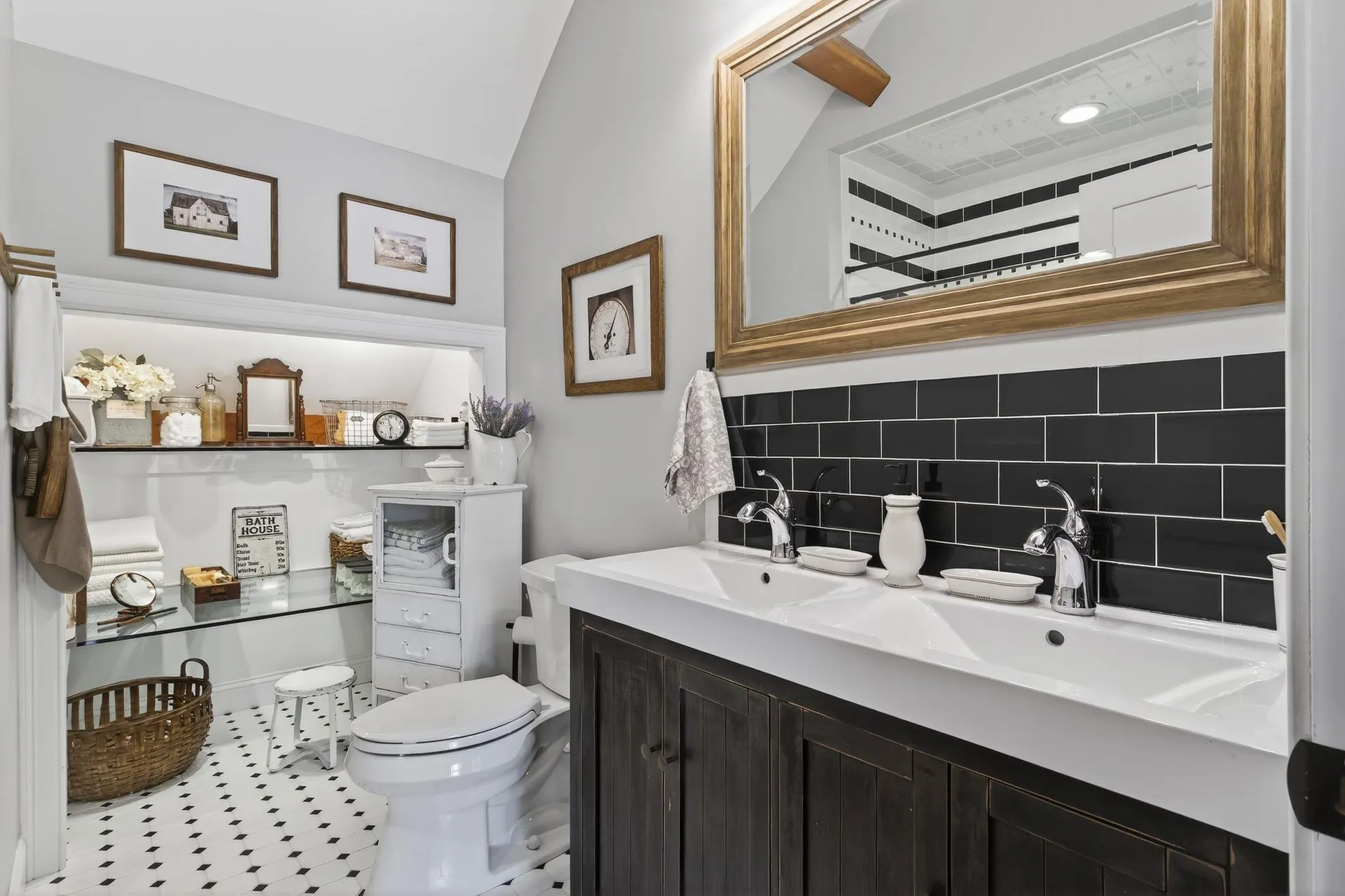 71 Odell Road Sandown NH 03873