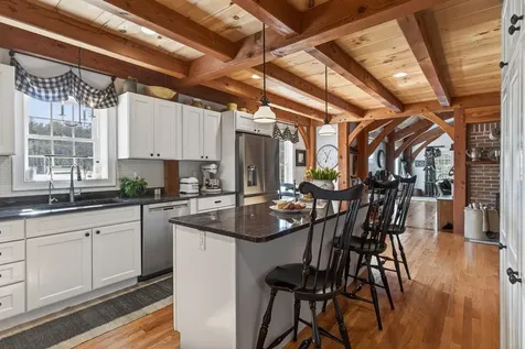 71 Odell Road Sandown NH 03873