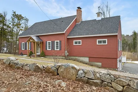 71 Odell Road Sandown NH 03873