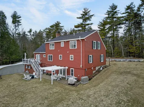 71 Odell Road Sandown NH 03873