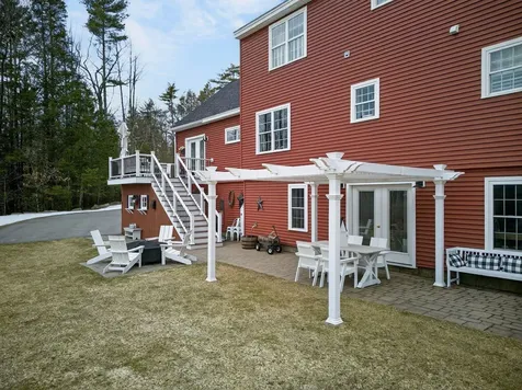 71 Odell Road Sandown NH 03873