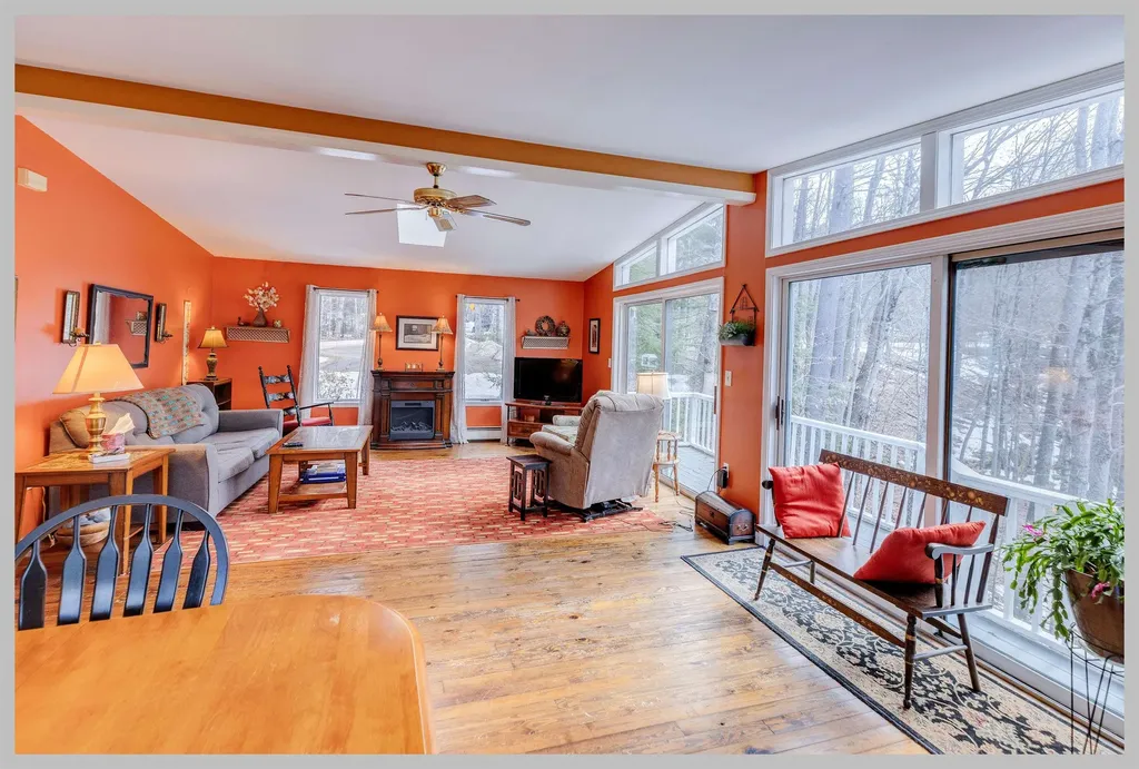 50 Pinnacle Road Campton NH 03223