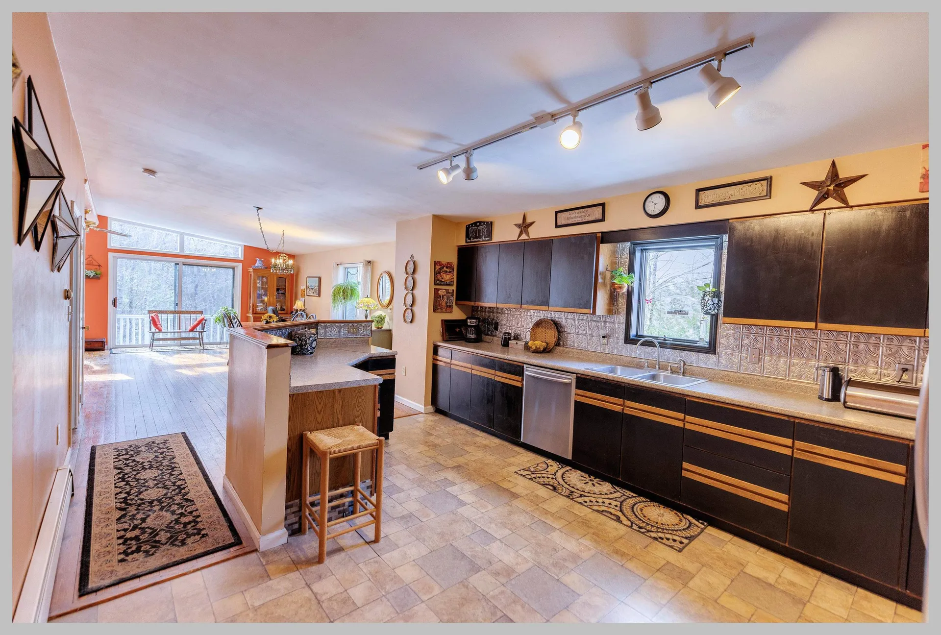 50 Pinnacle Road Campton NH 03223