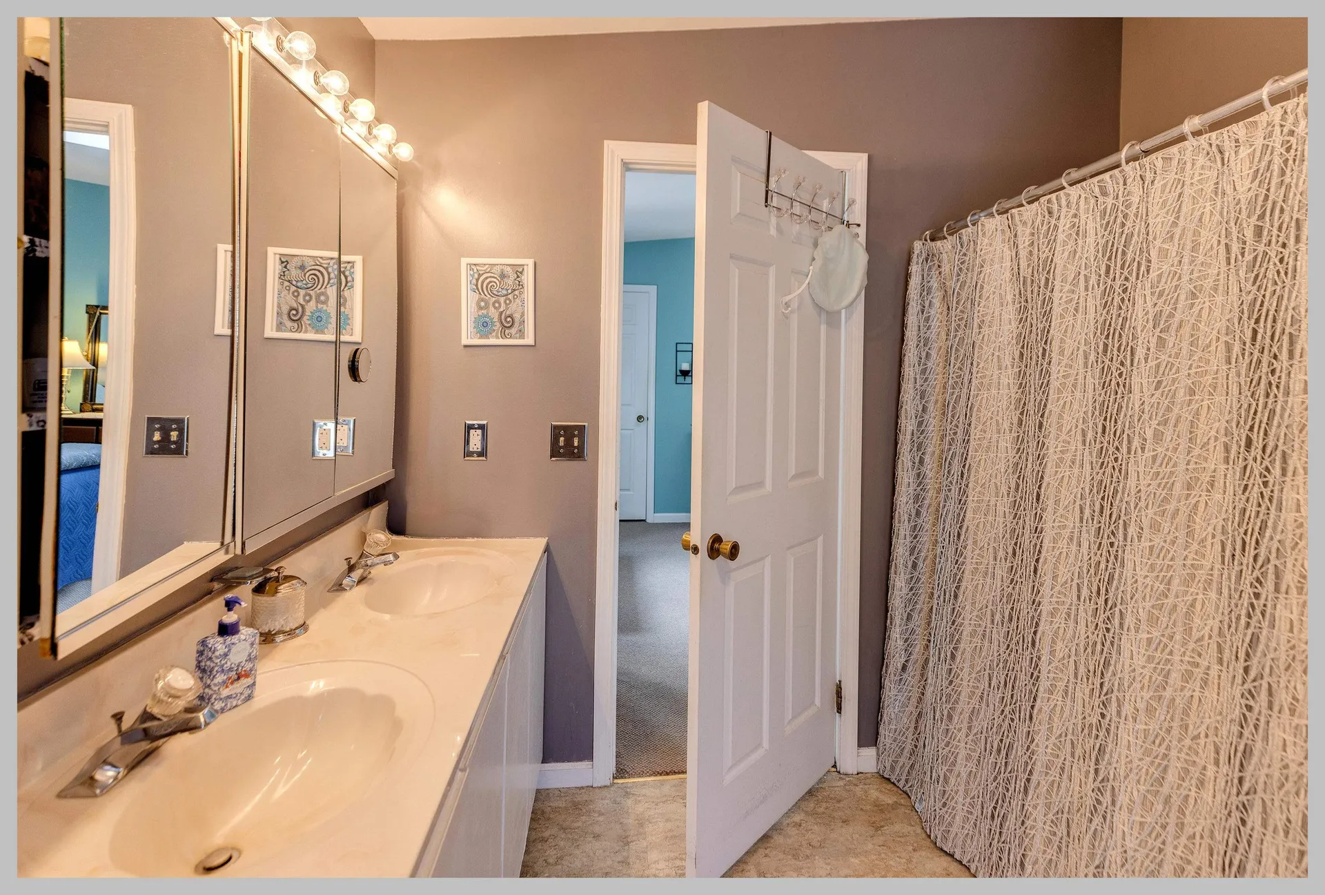 50 Pinnacle Road Campton NH 03223