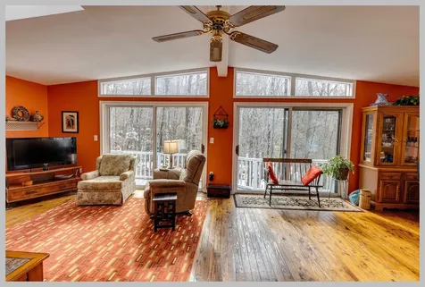 50 Pinnacle Road Campton NH 03223