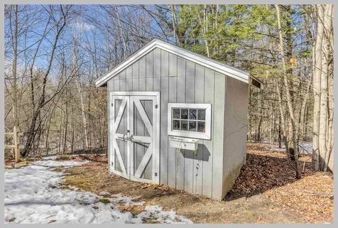 50 Pinnacle Road Campton NH 03223