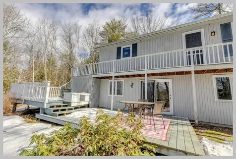 50 Pinnacle Road Campton NH 03223