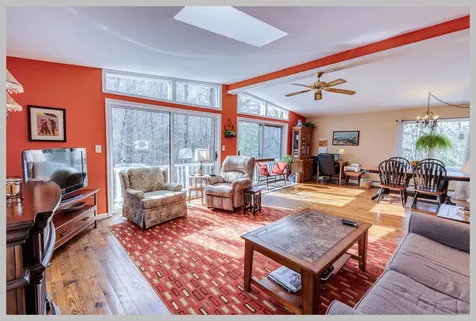 50 Pinnacle Road Campton NH 03223