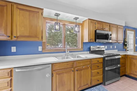 133 Reservoir Road Deering NH 03244