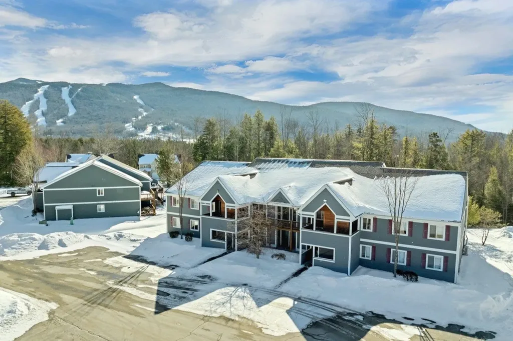 13 White Oak Lane Lincoln NH 03251