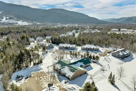 13 White Oak Lane Lincoln NH 03251