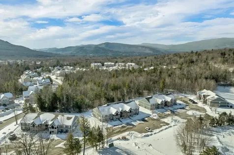 13 White Oak Lane Lincoln NH 03251