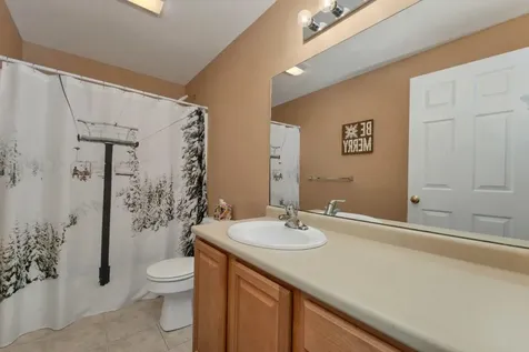 13 White Oak Lane Lincoln NH 03251