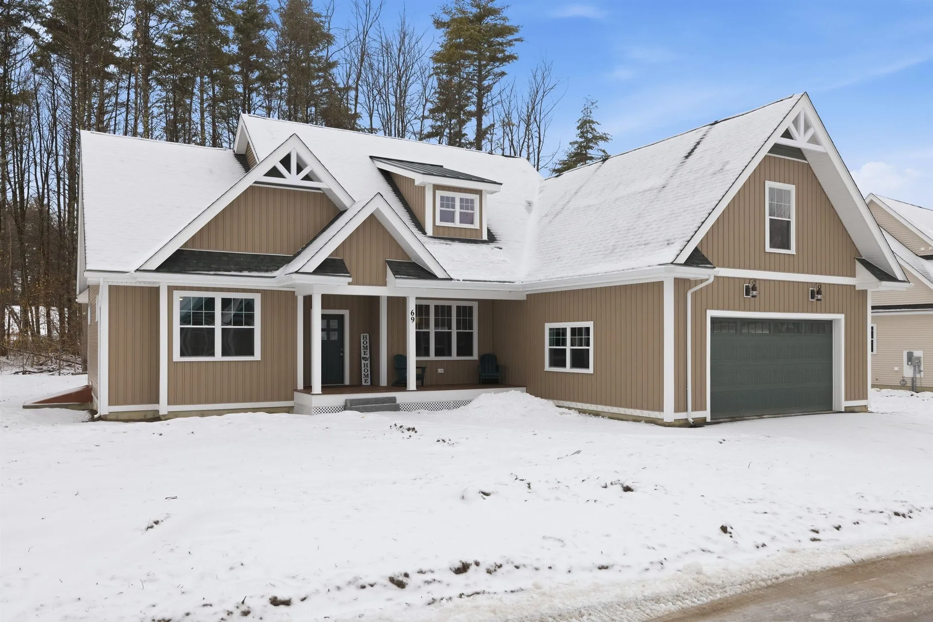 69 Lady Walsingham Way Laconia NH 03246