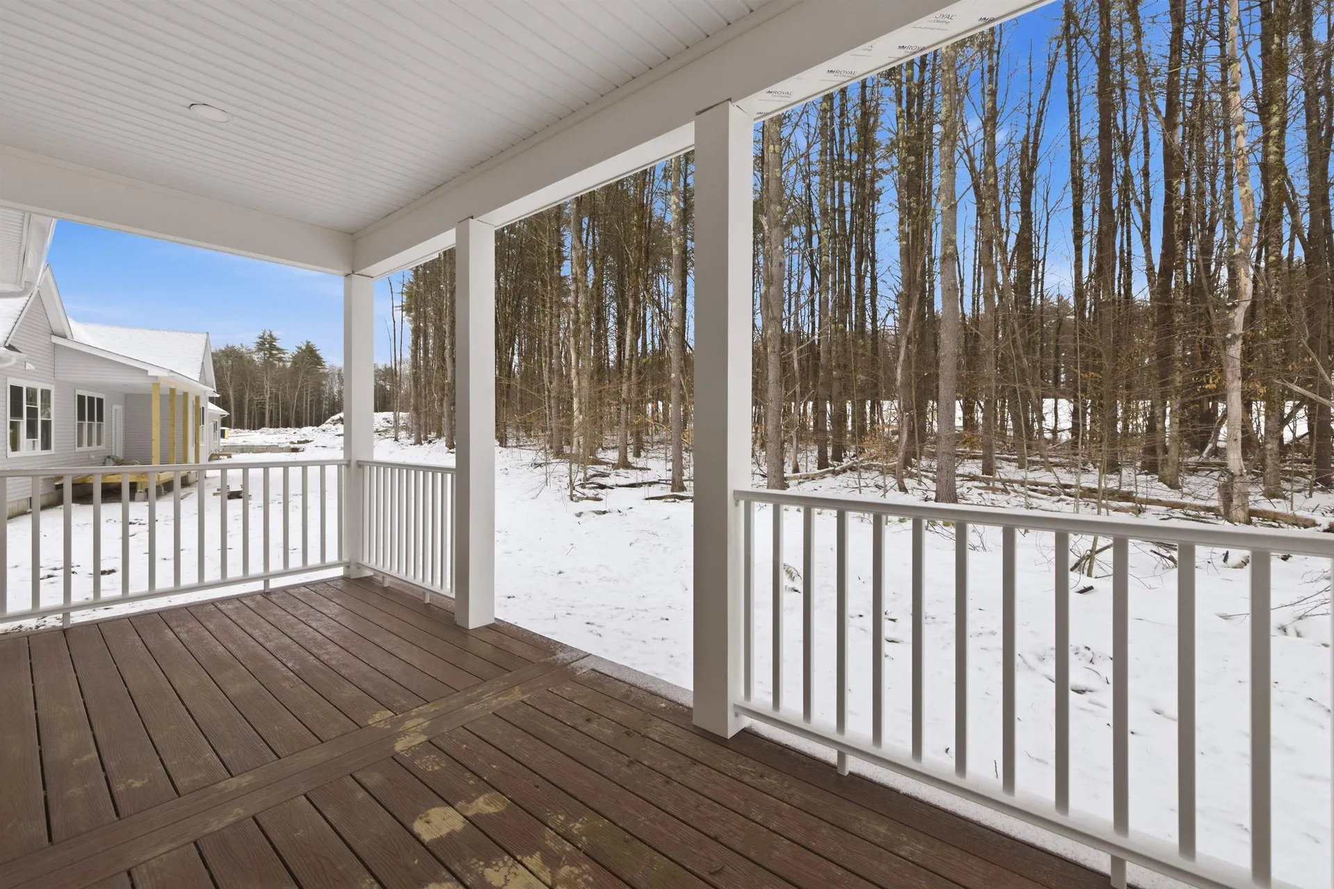 69 Lady Walsingham Way Laconia NH 03246