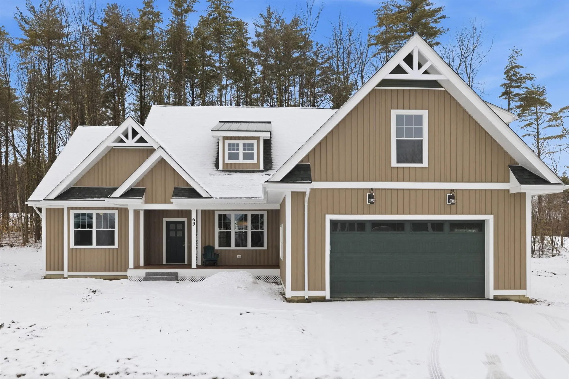 69 Lady Walsingham Way Laconia NH 03246