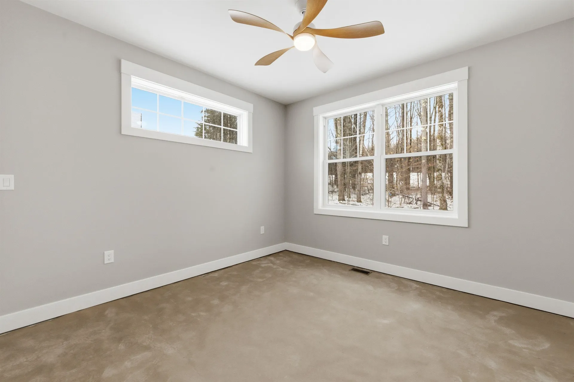 69 Lady Walsingham Way Laconia NH 03246