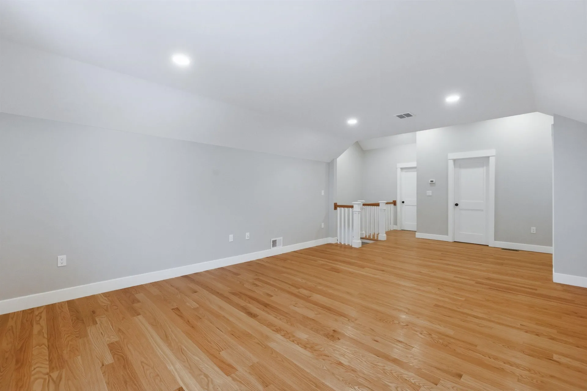 76 Lady Walsingham Way Laconia NH 03246