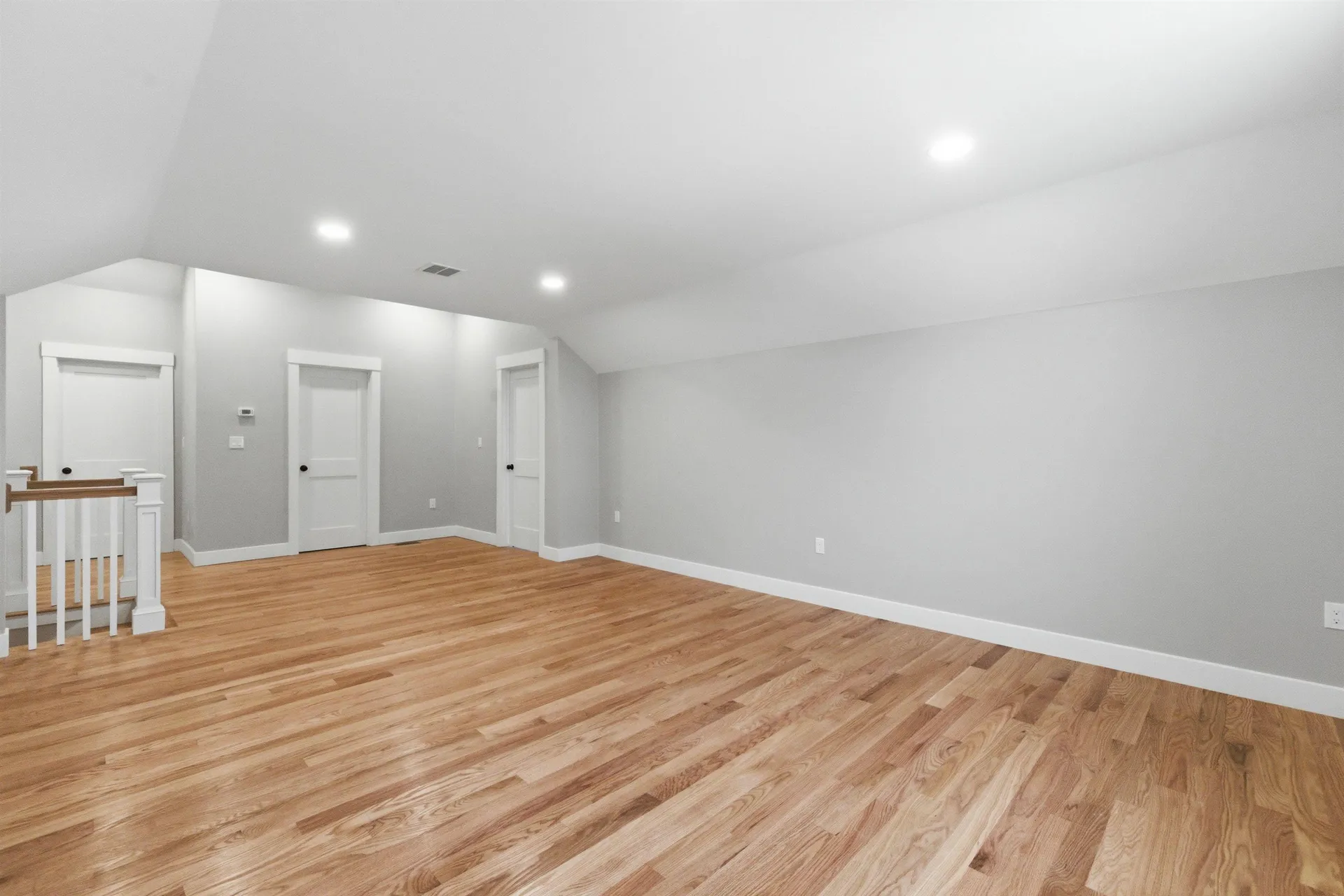 76 Lady Walsingham Way Laconia NH 03246