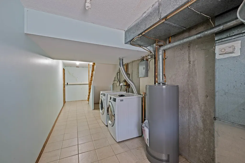 31 Bluestone Drive Nashua NH 03060