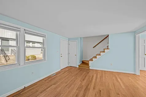 31 Bluestone Drive Nashua NH 03060