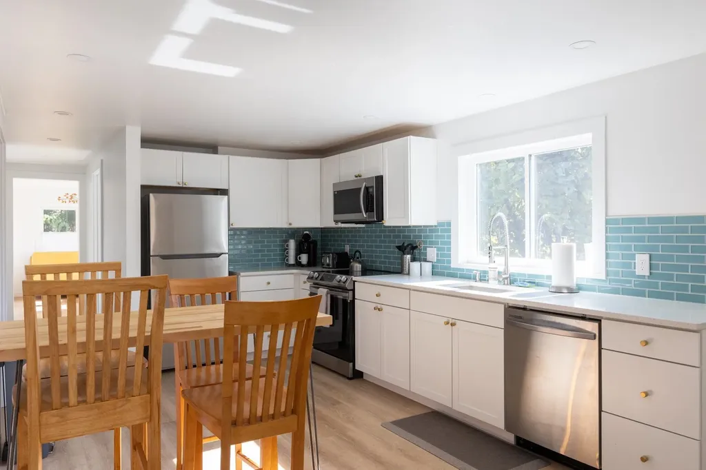 299 Manhattan Drive Burlington VT 05408