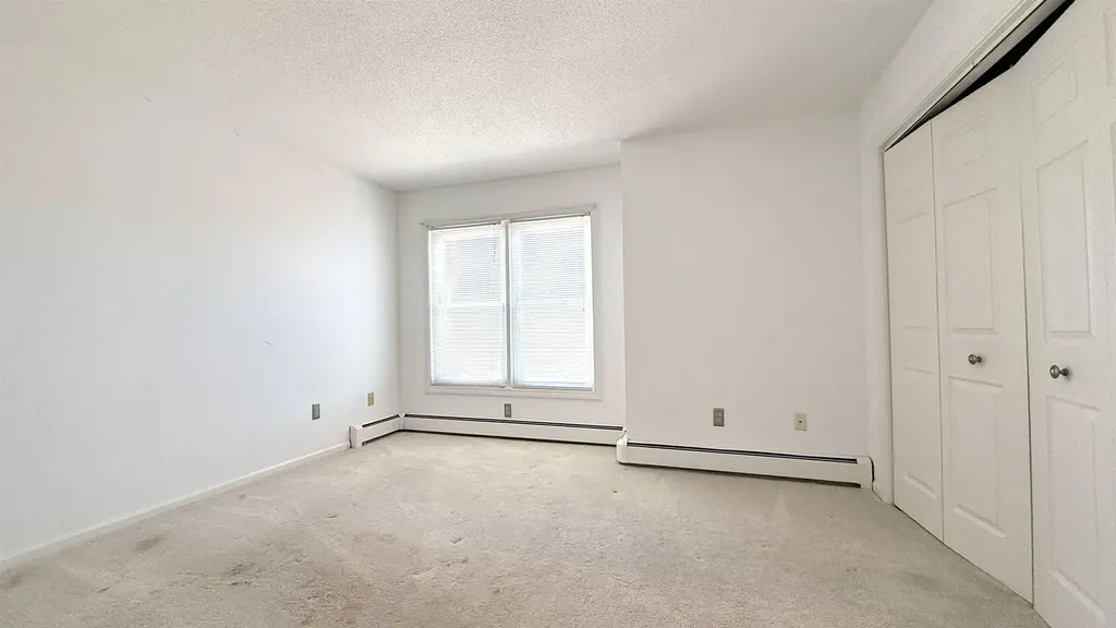 14 Turner Place Enfield NH 03748