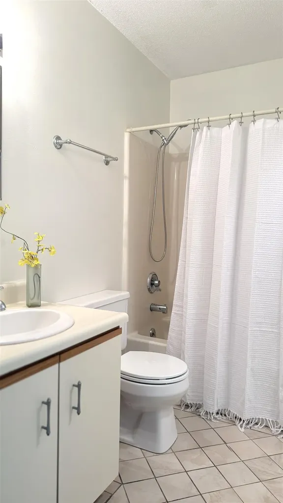 14 Turner Place Enfield NH 03748